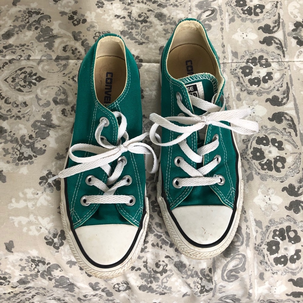 Teal Converse size 6